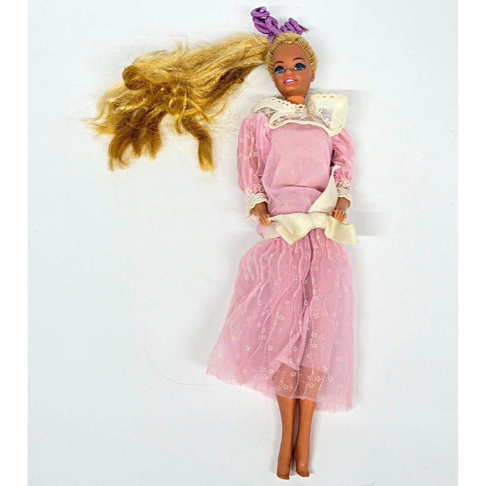 Vintage 1984 Mattel The Heart Family Mom Doll 9078 Pink Lace Dress Barbie Friend